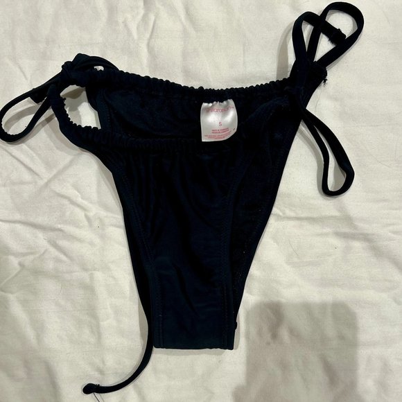 TARGET TIE BLACK VERY CHEEKY BIKINI BOTTOM SIZE S - Picture 1 of 1